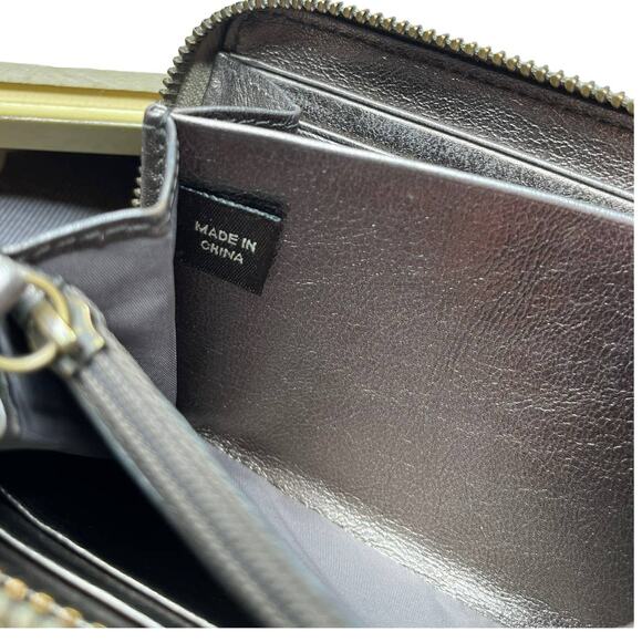 Coach Metallic Snakeprint Wallet Studs Zipper - Picture 8 of 8